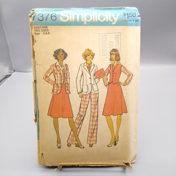 UNCUT Vintage Sewing PATTERN Simplicity 7376, Misses 1976 Jacket Vest Skirt - Picture 1 of 2
